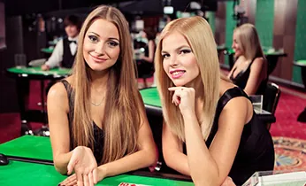 Đội ngũ hỗ trợ VIP chuyên nghiệp của Combet